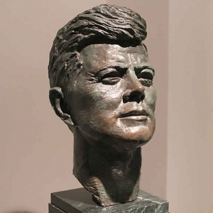 kennedybust